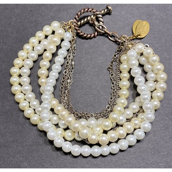 Erickson Beamon 8 Strand Faux Pearl Chain Toggle Bracelet Signed 8 3/4 in - Picture 3 of 8